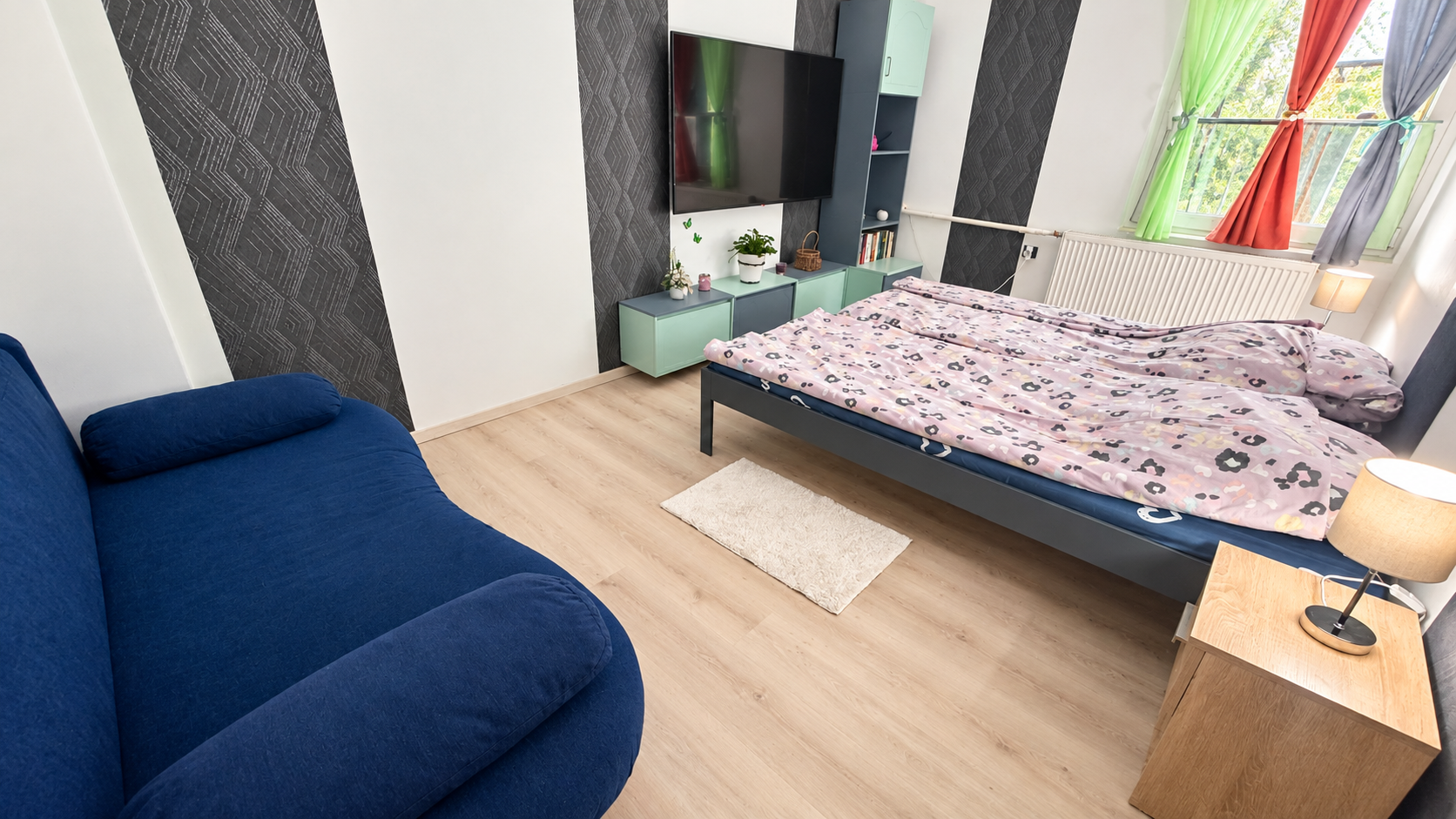 Az Inez Apartman nagyobb hálószobája